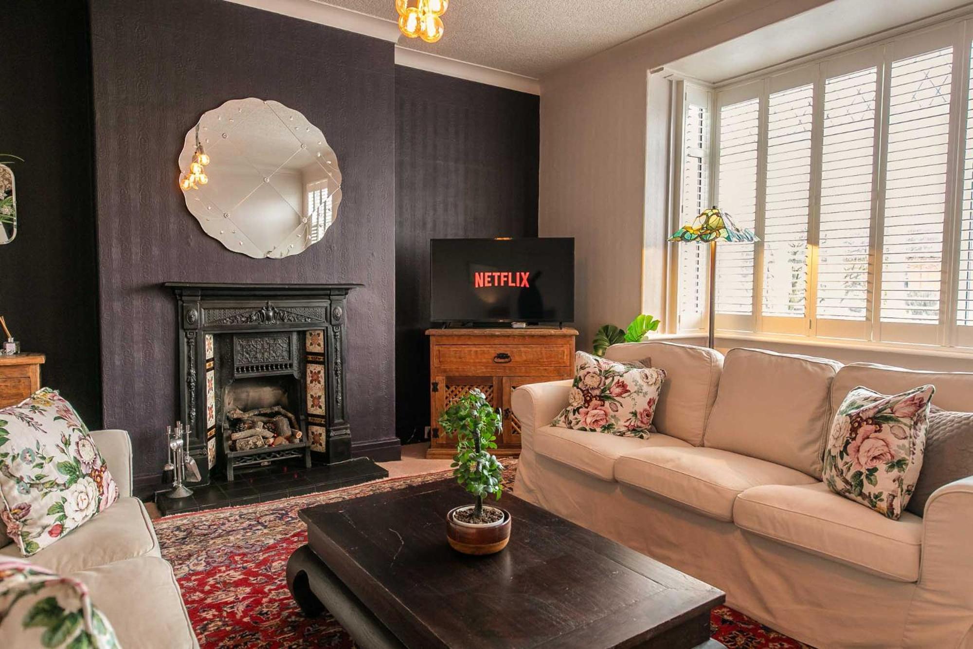 107a - 3 Double Bedrooms Apartment