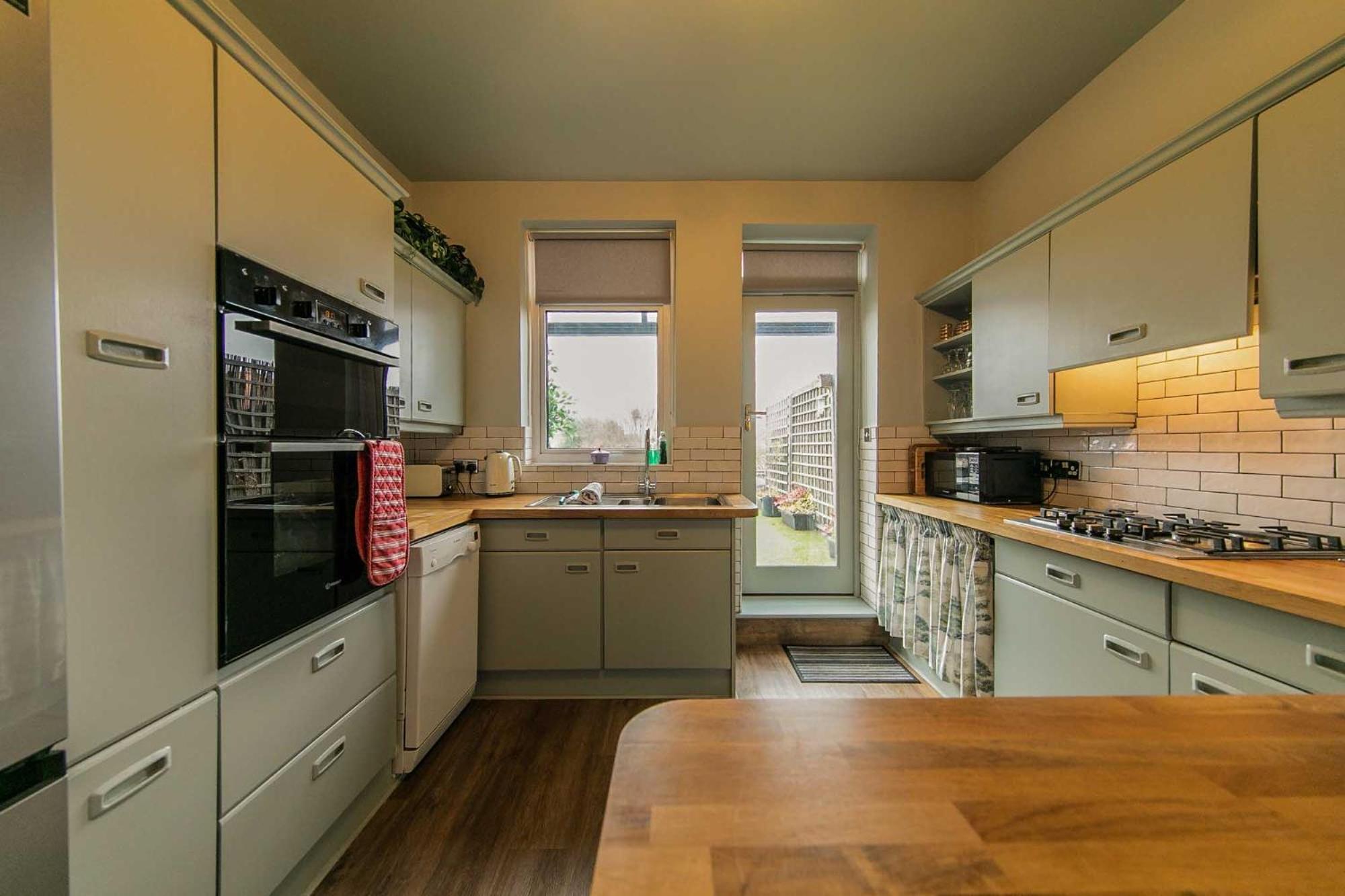 Apartment 107a - 3 Double Bedrooms
